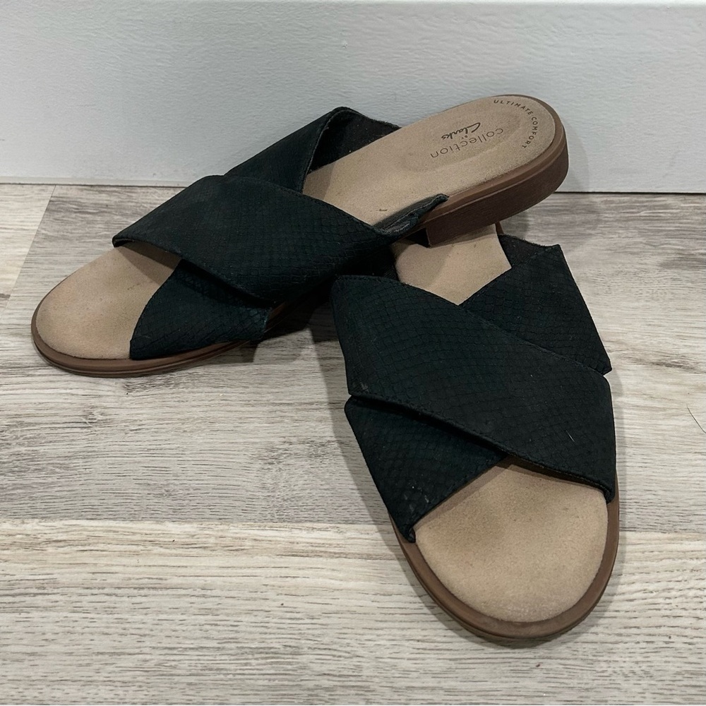 Clarks Collection Slip On Cross Strap Slide Sandals Black Suede Leather Size 8